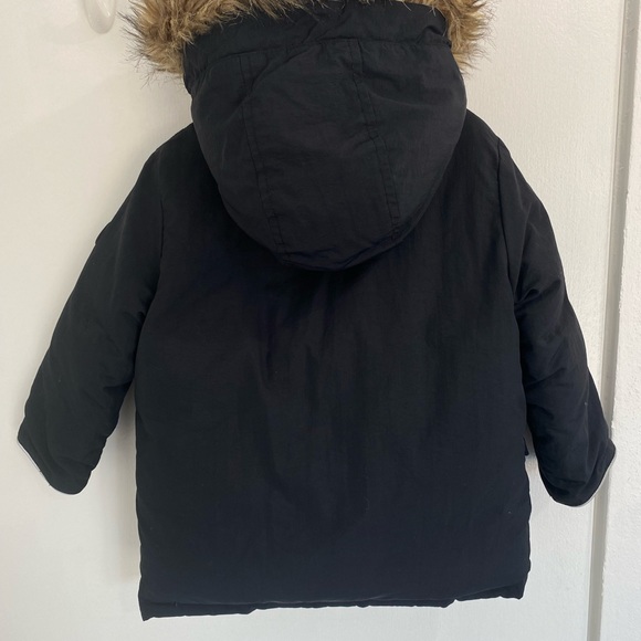 Baby Gap parka size 3T - Picture 4 of 9